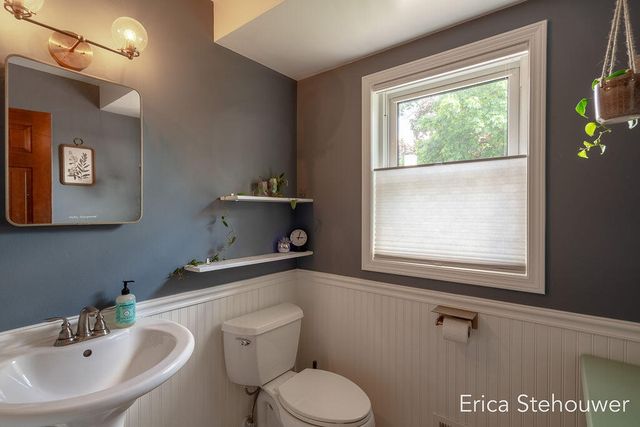 146 Sunnyview Drive Sw, Georgetown Twp, MI 49418