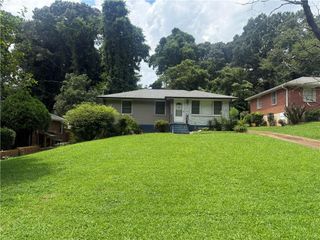 1973 W Lakeside Drive, Decatur, GA 30032