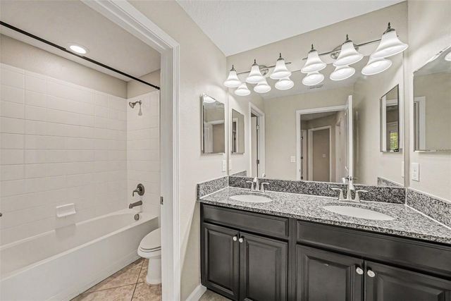 11809 TWILIGHT DARNER PLACE, Lithia, FL 33547