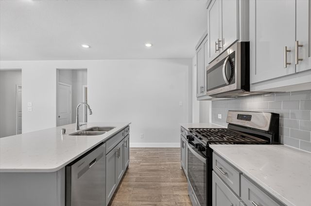 1205 Lavinola, Anna, TX 75409