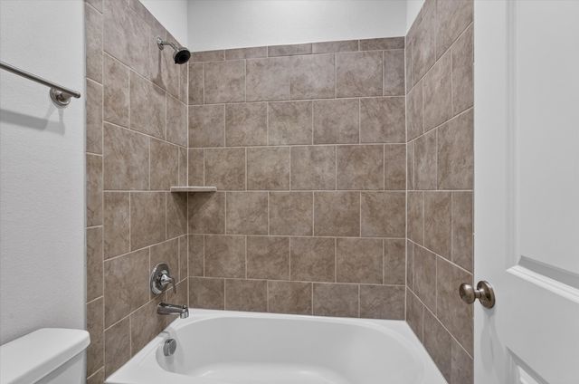 1205 Lavinola, Anna, TX 75409