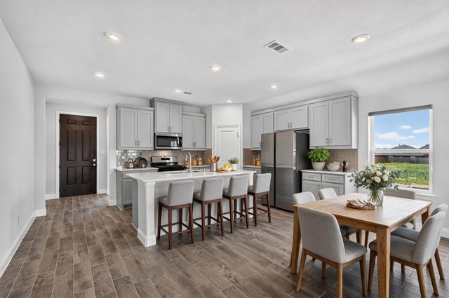 1205 Lavinola, Anna, TX 75409