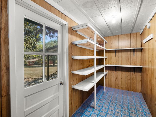 293 Oak Forest Loop, Leesville, LA 71446