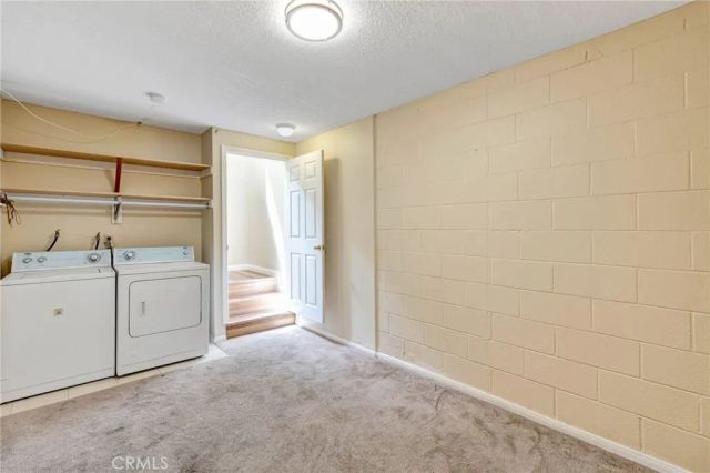 7420 Corbin ave 8, Reseda, CA 91335