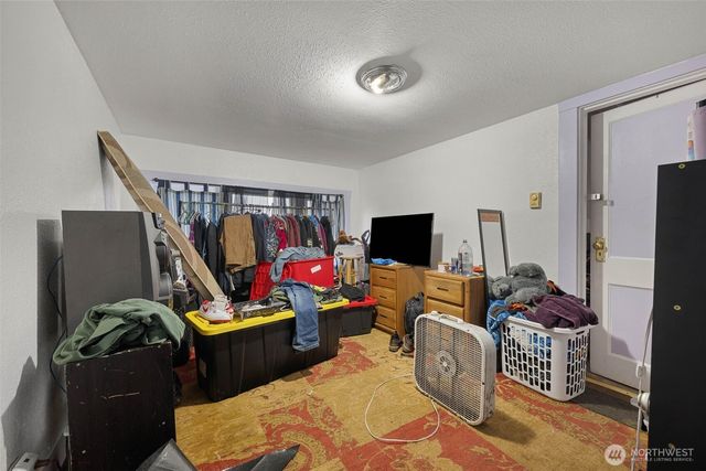 2719 Pacific Avenue, Hoquiam, WA 98550