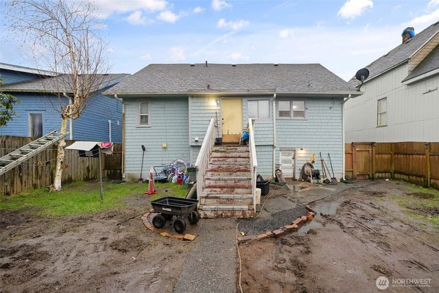 2719 Pacific Avenue, Hoquiam, WA 98550