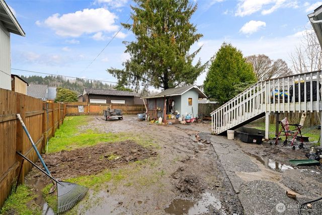 2719 Pacific Avenue, Hoquiam, WA 98550