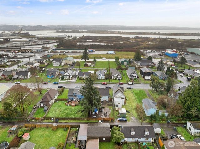 2719 Pacific Avenue, Hoquiam, WA 98550