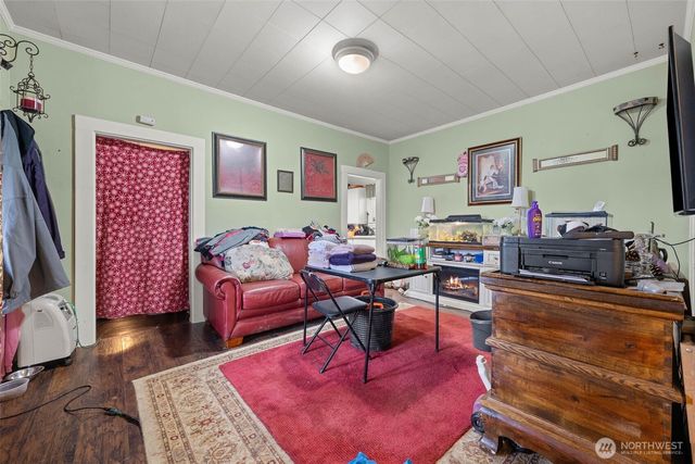 2719 Pacific Avenue, Hoquiam, WA 98550