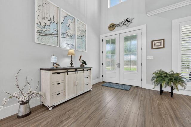 5701 Red Cedar Street, Pensacola, FL 32507