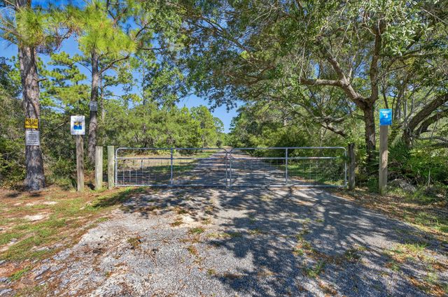 5701 Red Cedar Street, Pensacola, FL 32507