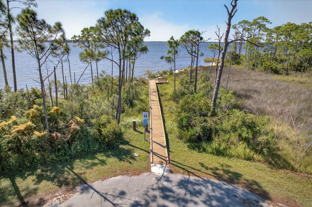 5701 Red Cedar Street, Pensacola, FL 32507