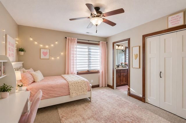 16103 Hickory Lane, Urbandale, IA 50323