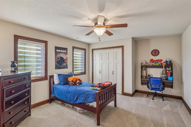 16103 Hickory Lane, Urbandale, IA 50323