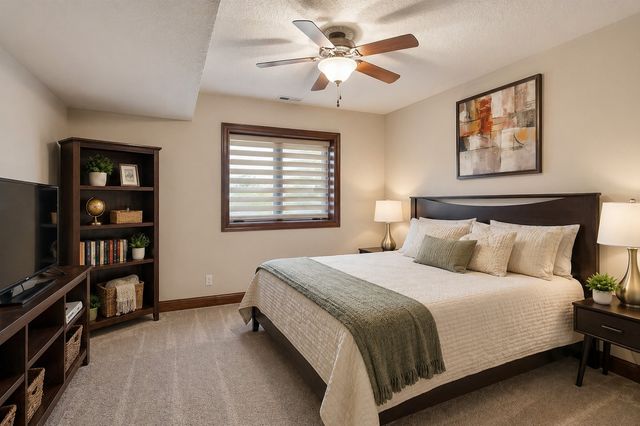 16103 Hickory Lane, Urbandale, IA 50323