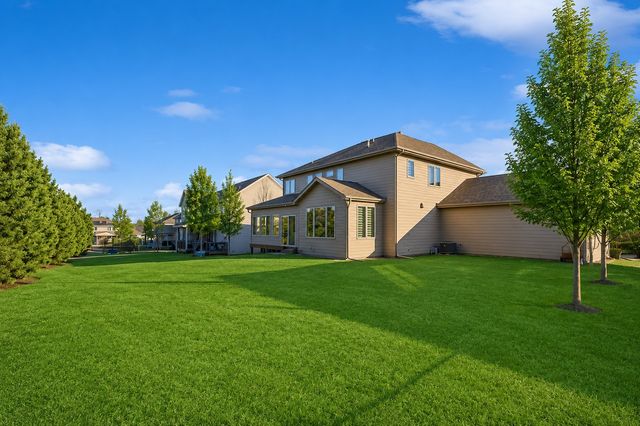 16103 Hickory Lane, Urbandale, IA 50323