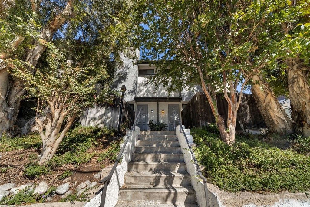 17815 Devonshire Street 1, Northridge, CA 91325 — exterior
