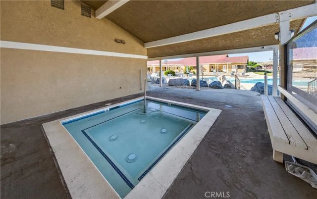 1300 W Menlo 138, Hemet, CA 92543