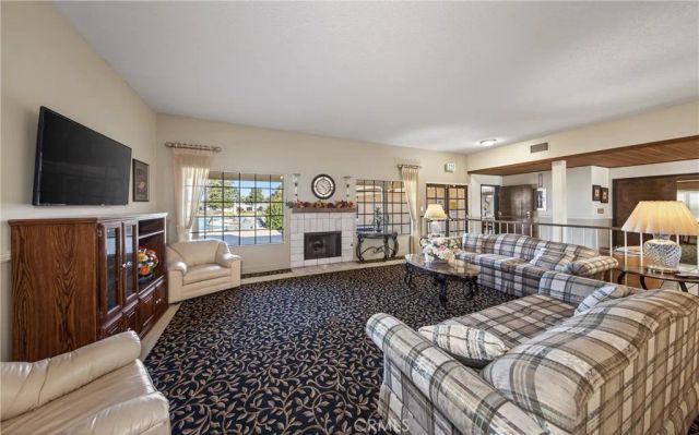 1300 W Menlo 138, Hemet, CA 92543