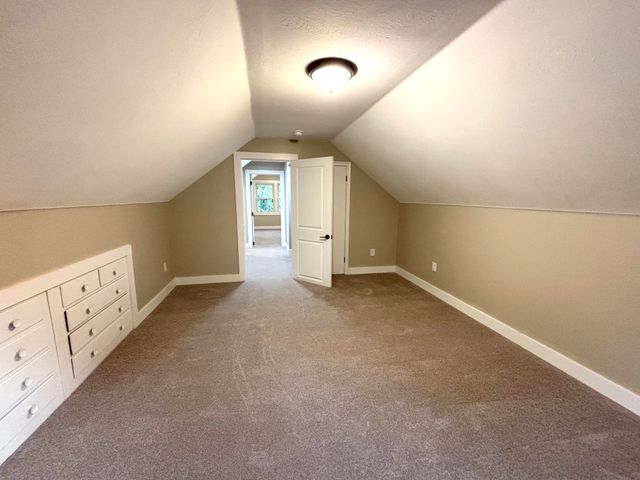 8 Cote Avenue, Nashua, NH 03060