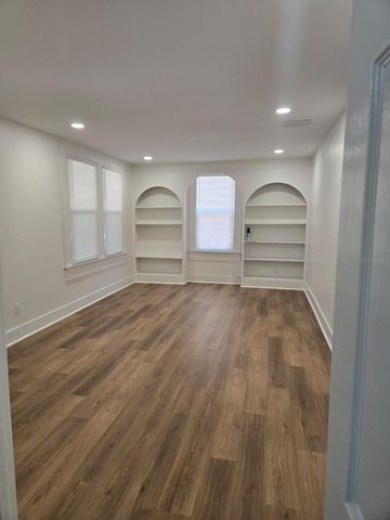 709 E JAMES STREET, Tampa, FL 33603