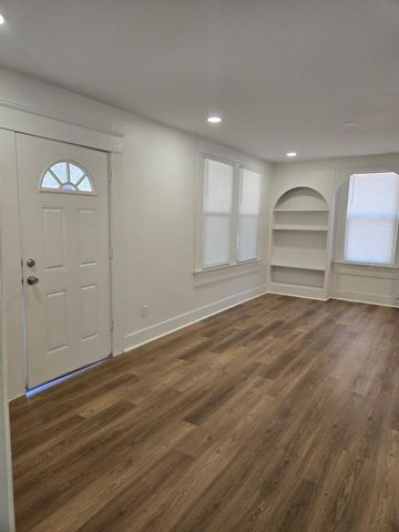 709 E JAMES STREET, Tampa, FL 33603