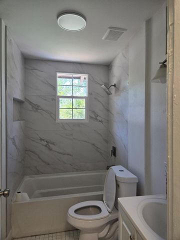 709 E JAMES STREET, Tampa, FL 33603