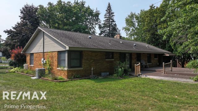 11394 Sunset Drive, Vienna Twp, MI 48420