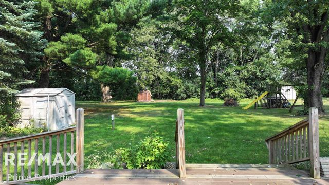 11394 Sunset Drive, Vienna Twp, MI 48420