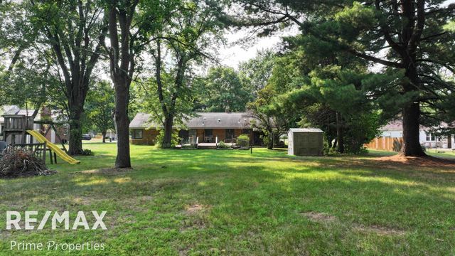 11394 Sunset Drive, Vienna Twp, MI 48420