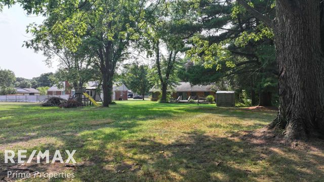 11394 Sunset Drive, Vienna Twp, MI 48420