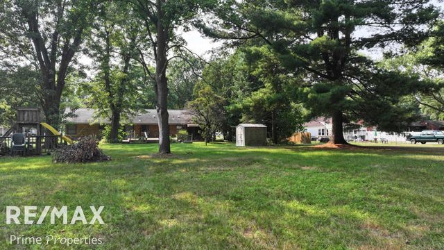 11394 Sunset Drive, Vienna Twp, MI 48420