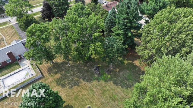 11394 Sunset Drive, Vienna Twp, MI 48420
