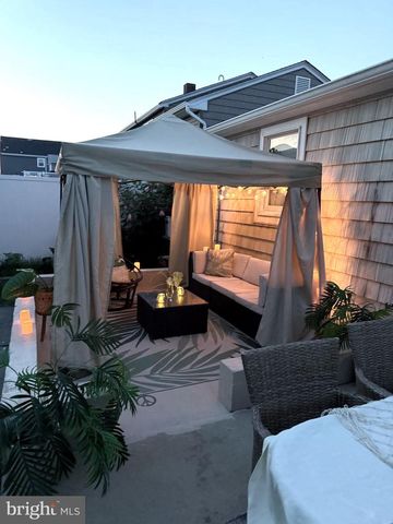 108 N SUFFOLK AVE, Ventnor City, NJ 08406