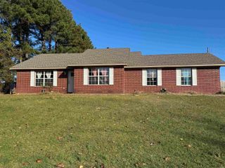 2097 N Highway 21, Clarksville, AR 72830