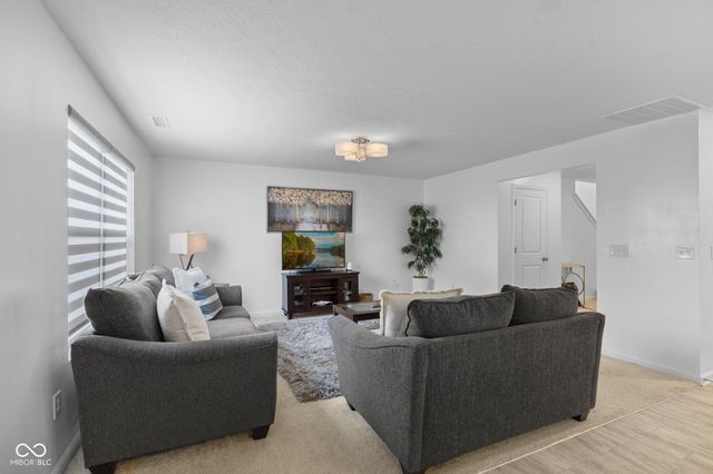 928 Borealis Drive, Franklin, IN 46131