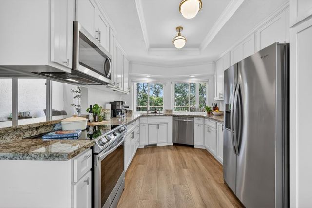 2827 Stephens Ln, El Dorado Hills, CA 95762