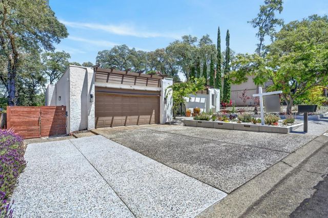 2827 Stephens Ln, El Dorado Hills, CA 95762