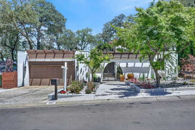 2827 Stephens Ln, El Dorado Hills, CA 95762