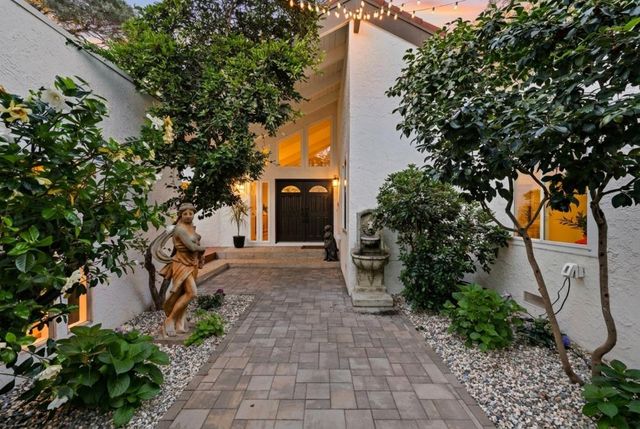 2827 Stephens Ln, El Dorado Hills, CA 95762