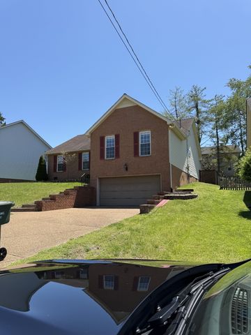 6113 Bradford Hills Dr, Nashville, TN 37211