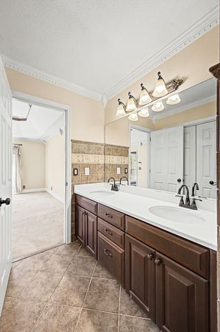 6113 Bradford Hills Dr, Nashville, TN 37211