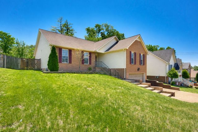 6113 Bradford Hills Dr, Nashville, TN 37211