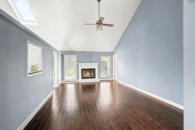 6113 Bradford Hills Dr, Nashville, TN 37211