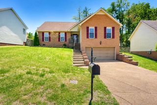 6113 Bradford Hills Dr, Nashville, TN 37211