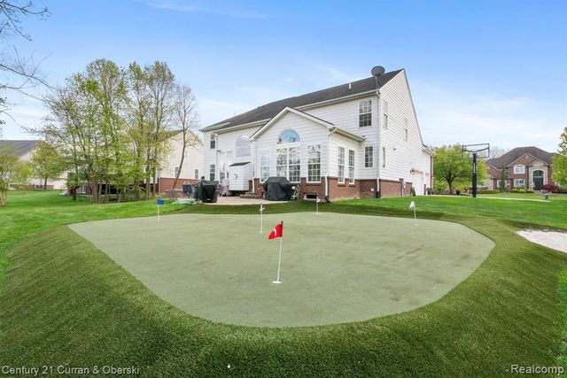 23498 Prescott Lane W, South Lyon, MI 48178