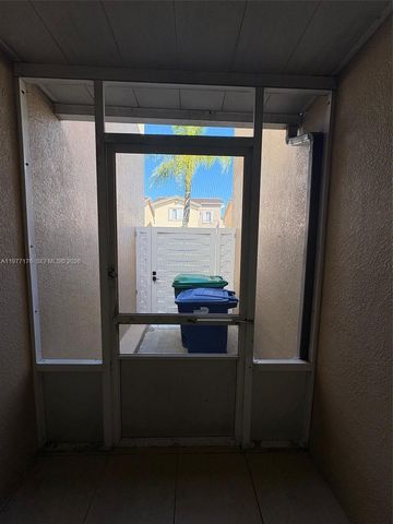 7664 NW 182nd Ter 105, Hialeah, FL 33015