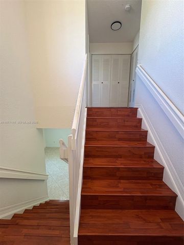 7664 NW 182nd Ter 105, Hialeah, FL 33015