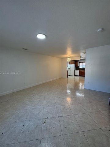 7664 NW 182nd Ter 105, Hialeah, FL 33015