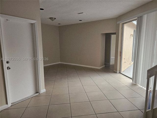 3860 Tree Tops Rd, Cooper City, FL 33026
